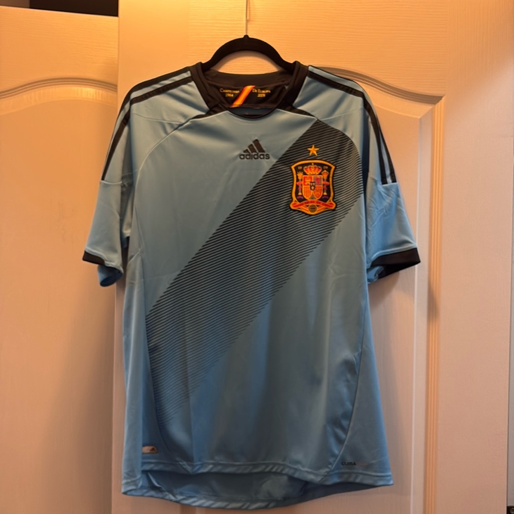 Adidas Men’s Spain Soccer/Football Jersey Size L